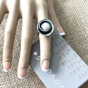 Silpada Lily Pearl Silver Statement Ring Sz 7